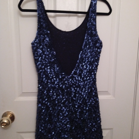 Tea N Rose Navy Blue Sequin Bodycon Dress Size S - Picture 2 of 4